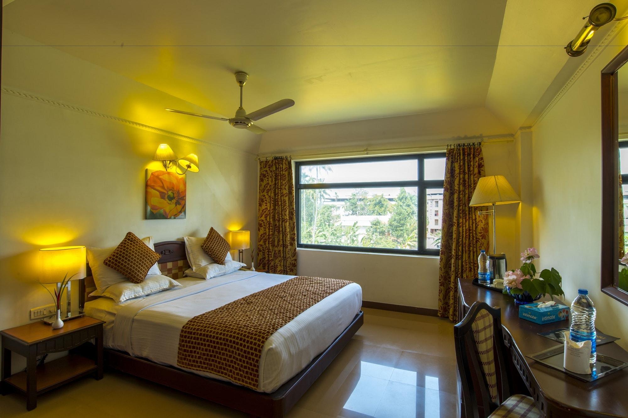 กอล์ฟ วิว โฮเต็ลส์ แอนด์ สวีทส์ Hotel เนดุมบัสเซรี ภายนอก รูปภาพ