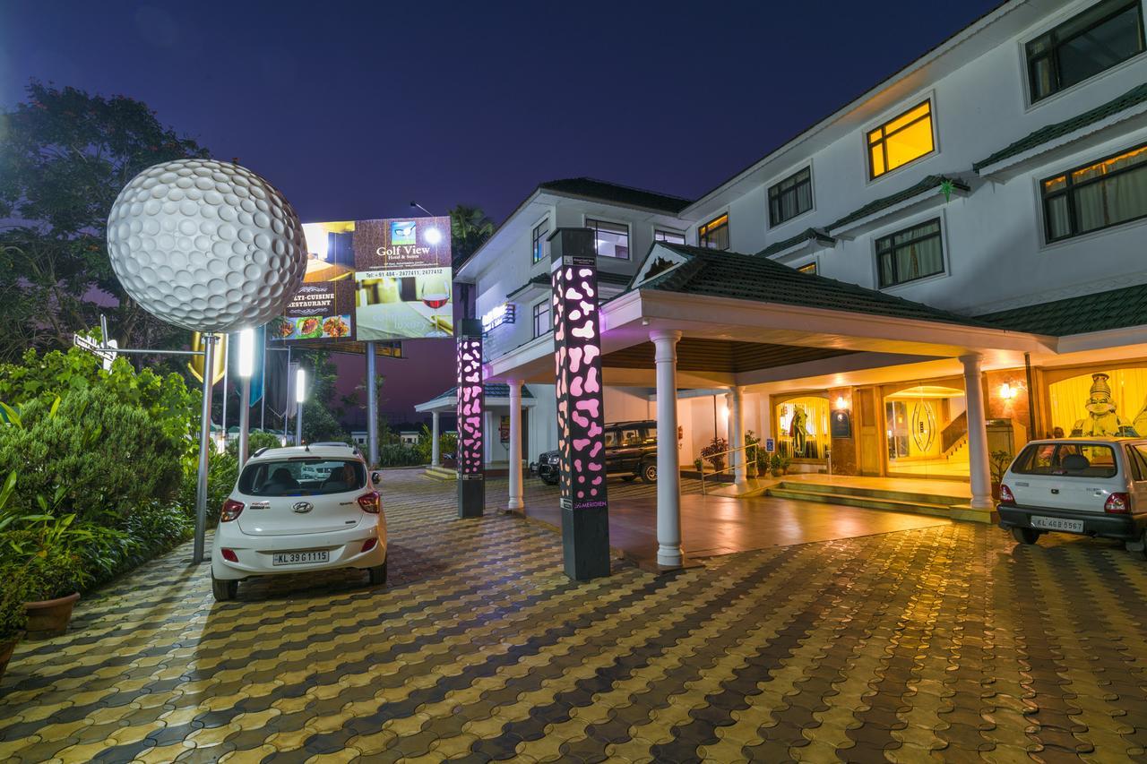 กอล์ฟ วิว โฮเต็ลส์ แอนด์ สวีทส์ Hotel เนดุมบัสเซรี ภายนอก รูปภาพ